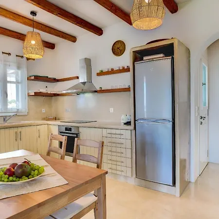 Punda Paros Villa Piso Livadi