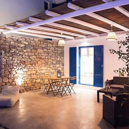 Vila Punda Paros Piso Livadi