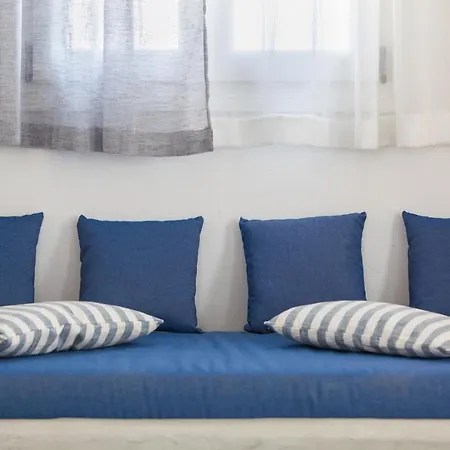 Vila Punda Paros Piso Livadi